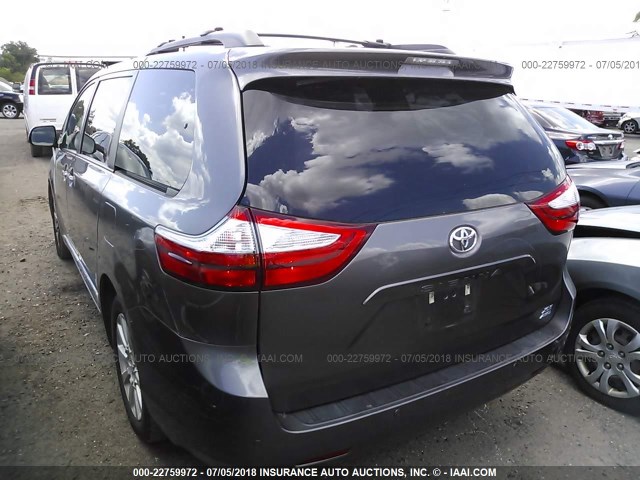 5TDDK3DC5FS105043 - 2015 TOYOTA SIENNA XLE/LIMITED GRAY photo 3