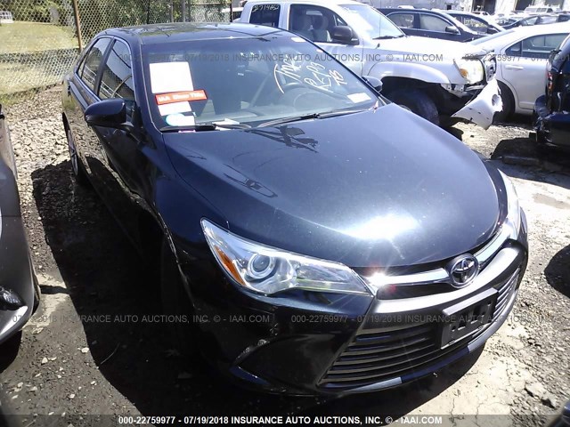 4T4BF1FK2FR481913 - 2015 TOYOTA CAMRY LE/XLE/SE/XSE BLACK photo 1