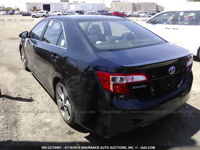 4T1BF1FK6EU843735 - 2014 TOYOTA CAMRY L/SE/LE/XLE 黑色 照片 3