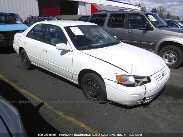 4T1BG22K8XU905339 - 1999 TOYOTA CAMRY CE/LE/XLE 白色 照片 1
