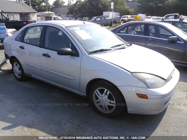 1FAFP34Z74W150681 - 2004 FORD FOCUS SE COMFORT/SE SPORT GRAY photo 1