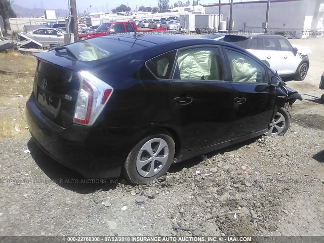 JTDKN3DU7F1893540 - 2015 TOYOTA PRIUS GRAY photo 4