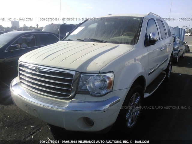 1A8HX58P97F517777 - 2007 CHRYSLER ASPEN LIMITED Blanc photo 2