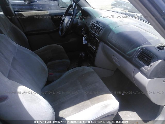 JF1SF65642H712593 - 2002 SUBARU FORESTER S შავი ფოტო 5