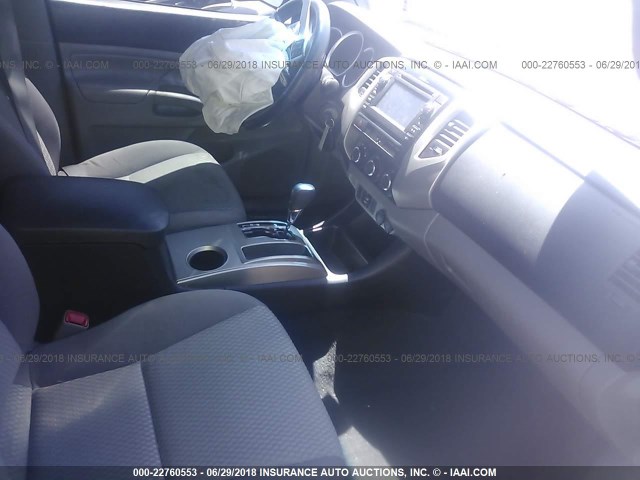 5TFJX4GN2DX014651 - 2013 TOYOTA TACOMA DOUBLE CAB წითელი ფოტო 5