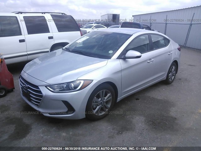 5NPD84LF4JH274758 - 2018 HYUNDAI ELANTRA SEL/VALUE/LIMITED SILVER photo 2