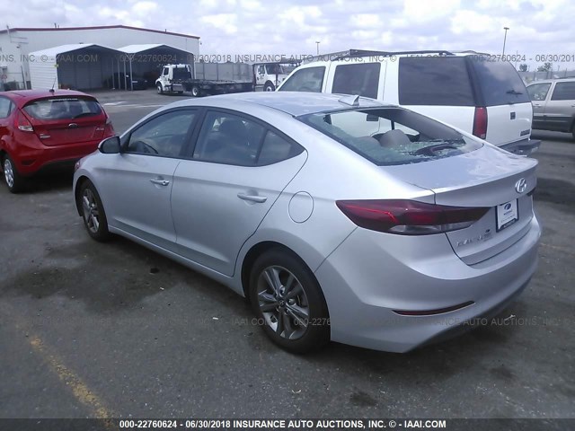 5NPD84LF4JH274758 - 2018 HYUNDAI ELANTRA SEL/VALUE/LIMITED SILVER photo 3