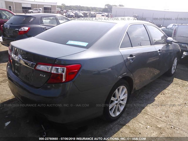 4T1BF1FK1CU083792 - 2012 TOYOTA CAMRY SE/LE/XLE GRAY photo 4