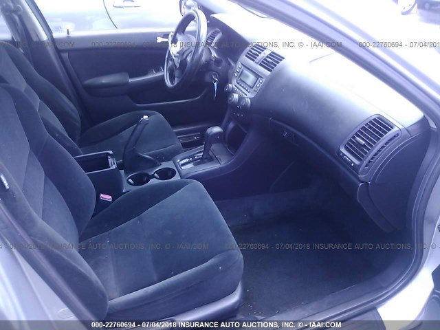 1HGCM561X7A030630 - 2007 HONDA ACCORD VALUE SILVER photo 5