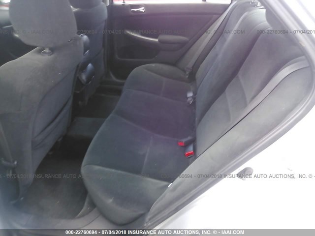 1HGCM561X7A030630 - 2007 HONDA ACCORD VALUE SILVER photo 8