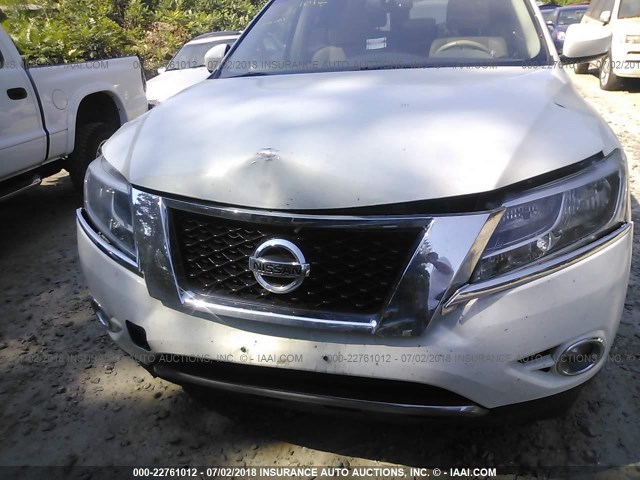 5N1AR2MM3DC608064 - 2013 NISSAN PATHFINDER S/SV/SL/PLATINUM WHITE photo 6