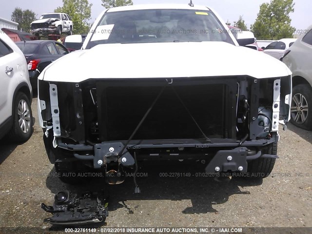 3GCPCREC5JG135016 - 2018 CHEVROLET SILVERADO C1500 LT WHITE photo 6