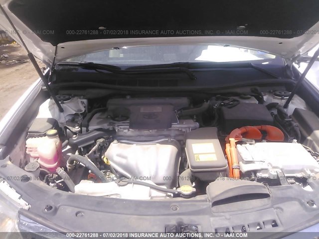 4T1BD1FK8CU003328 - 2012 TOYOTA CAMRY HYBRID/LE/XLE 白色 照片 10