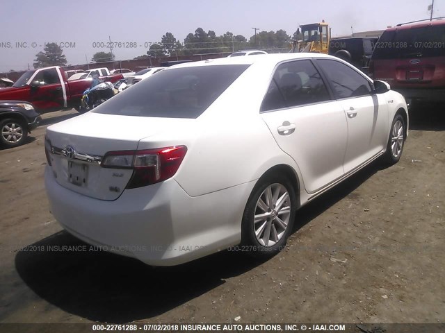 4T1BD1FK8CU003328 - 2012 TOYOTA CAMRY HYBRID/LE/XLE 白色 照片 4