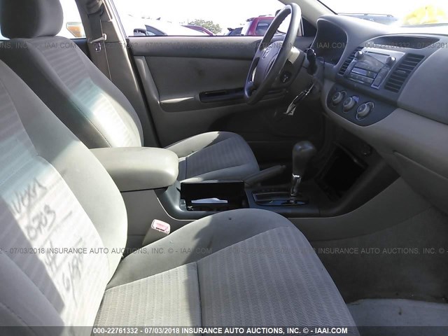 4T1BE32K15U037273 - 2005 TOYOTA CAMRY LE/XLE/SE Қоңыр фото 5