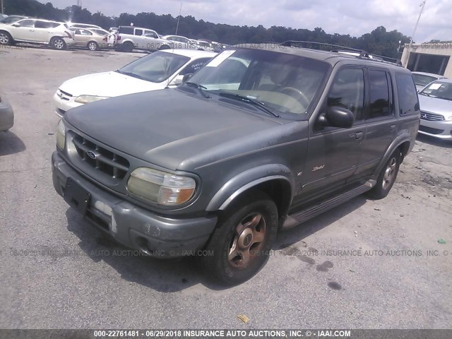 1FMDU65P7YZC04182 - 2000 FORD EXPLORER LIMITED GRAY photo 2