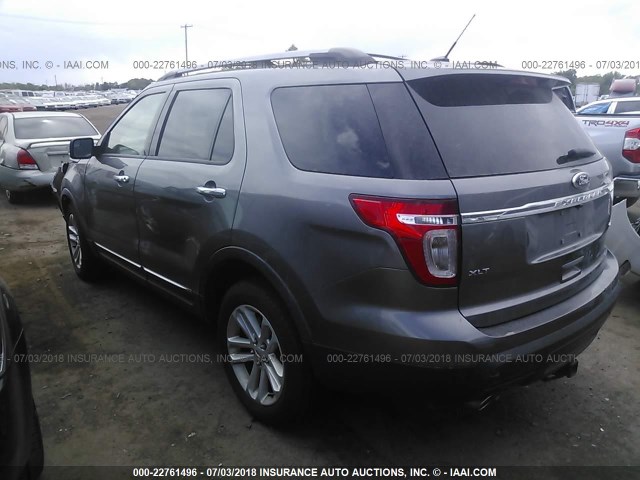 1FM5K8D88DGC30134 - 2013 FORD EXPLORER XLT GRAY photo 3