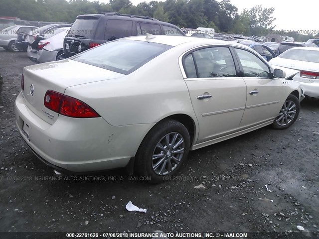 1G4HJ5EM9BU101683 - 2011 BUICK LUCERNE CXL Champagne photo 4