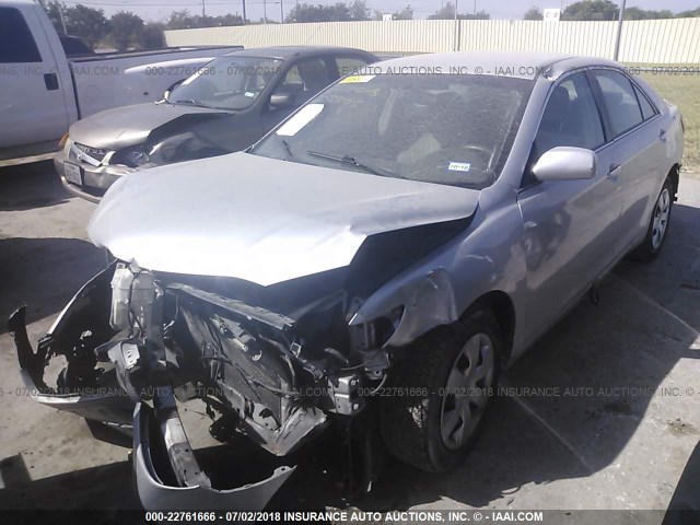 4T1BE46K47U629723 - 2007 TOYOTA CAMRY NEW GENERAT CE/LE/XLE/SE SILVER photo 2