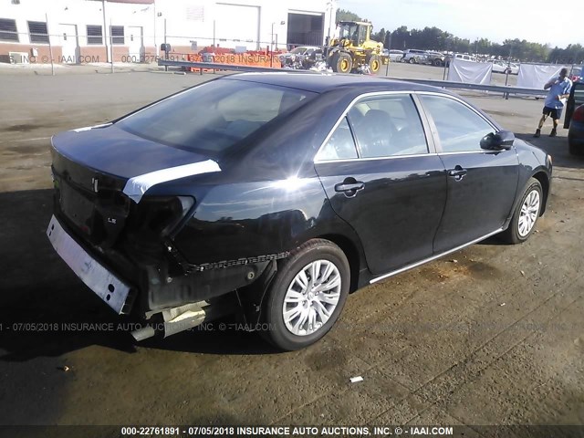 4T1BF1FK5CU588797 - 2012 TOYOTA CAMRY SE/LE/XLE BLACK photo 4