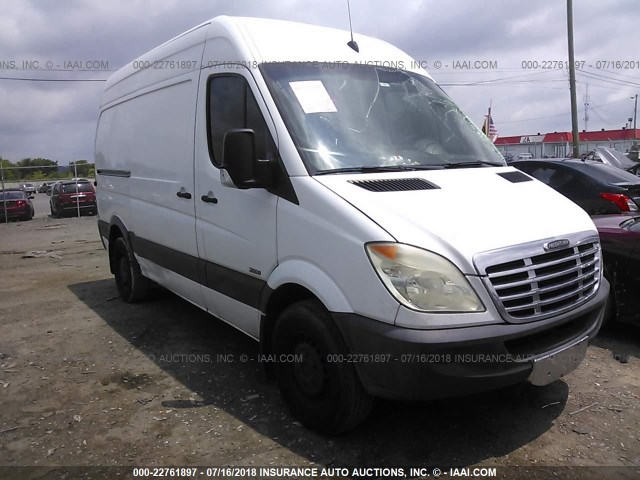 WDYPE745375223469 - 2007 FREIGHTLINER Sprinter 2500 WHITE photo 1