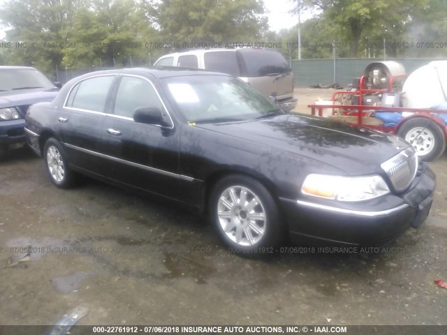 2LNBL8CV8BX764135 - 2011 LINCOLN TOWN CAR SIGNATURE LIMITED BLACK photo 1