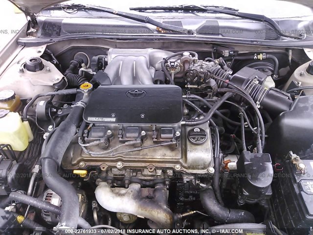 4T1BF28K6WU049080 - 1998 TOYOTA CAMRY CE/LE/XLE GOLD photo 10