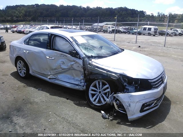 1VWGT7A37HC004089 - 2017 VOLKSWAGEN PASSAT SE SILVER photo 1