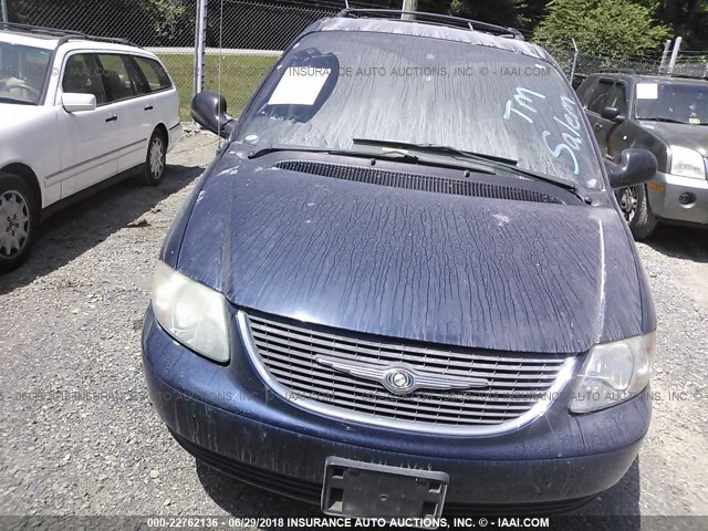 1C4GP45R54B579991 - 2004 CHRYSLER TOWN & COUNTRY  BLUE photo 6