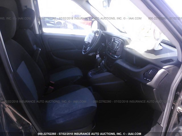 ZFBERFAT9G6C59784 - 2016 RAM PROMASTER CITY  黑色 照片 5