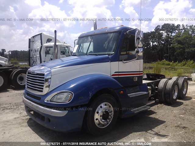 1FUJA6CVX5DN30061 - 2005 FREIGHTLINER COLUMBIA COLUMBIA BLUE photo 2