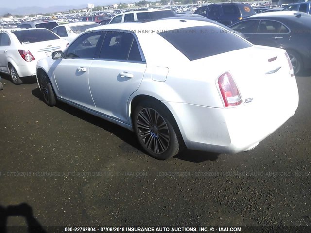 2C3CCABG7DH618491 - 2013 CHRYSLER 300 S WHITE photo 3