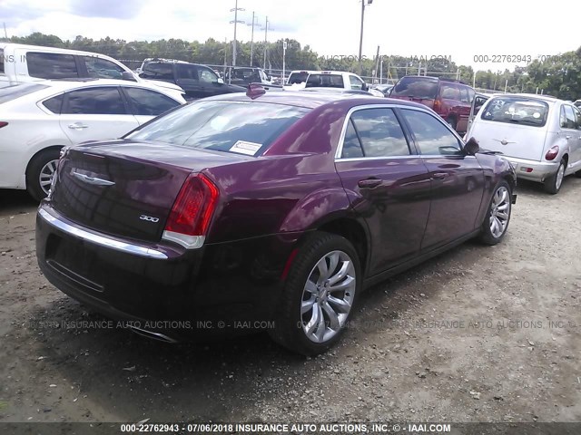 2C3CCAAG2GH343652 - 2016 CHRYSLER 300 LIMITED RED photo 4