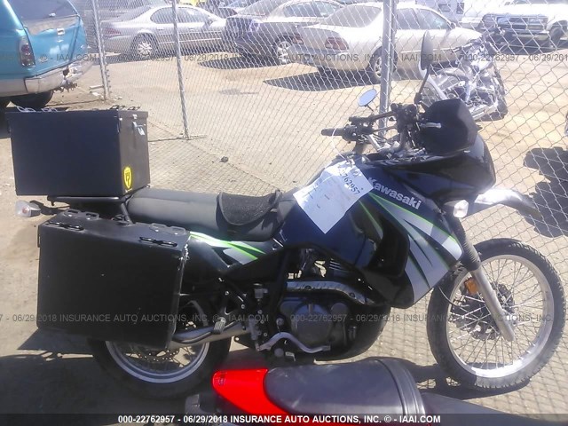 JKAKLEE139DA17599 - 2009 KAWASAKI KL650 E BLACK photo 8