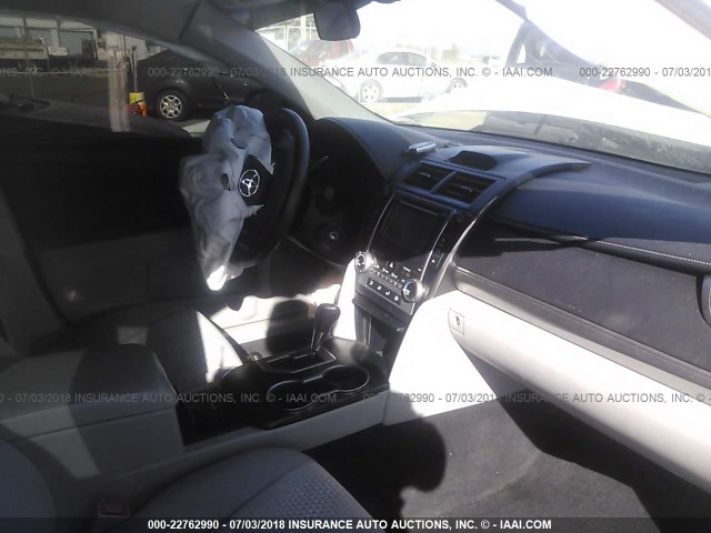 4T4BF1FK9DR292611 - 2013 TOYOTA CAMRY L/SE/LE/XLE 白色 照片 5