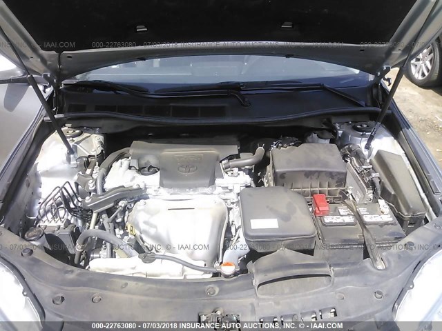 4T1BF1FK9GU184505 - 2016 TOYOTA CAMRY LE/XLE/SE/XSE SILVER photo 10