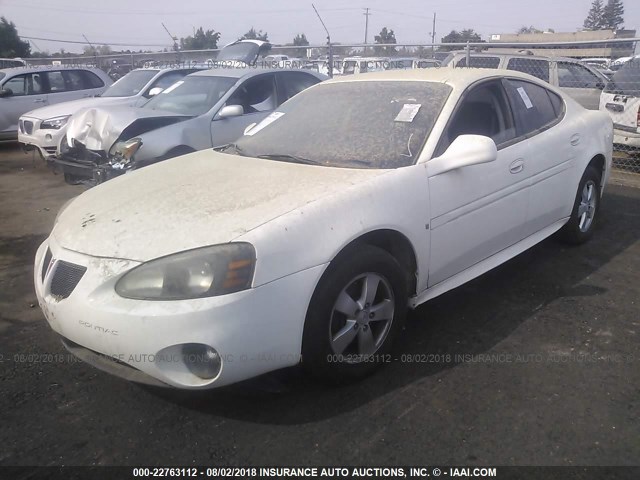 2G2WP552581172266 - 2008 PONTIAC GRAND PRIX WHITE photo 2