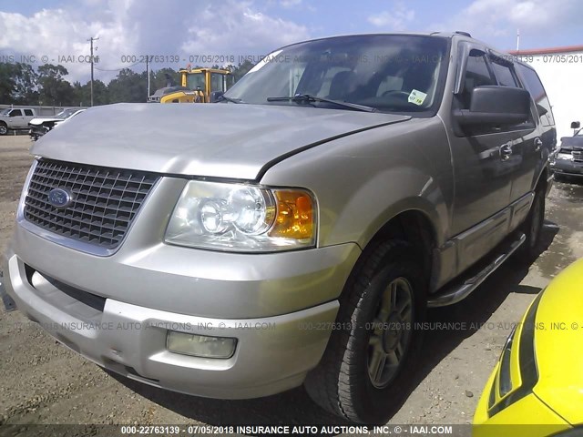 1FMPU15LX3LB67895 - 2003 FORD EXPEDITION XLT SILVER photo 2