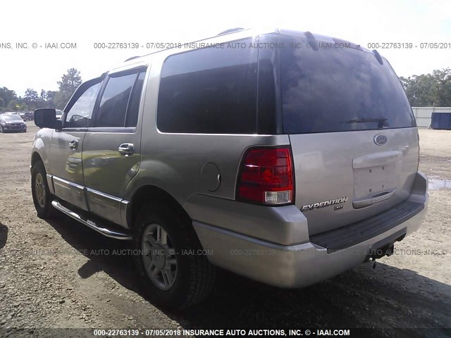 1FMPU15LX3LB67895 - 2003 FORD EXPEDITION XLT SILVER photo 3