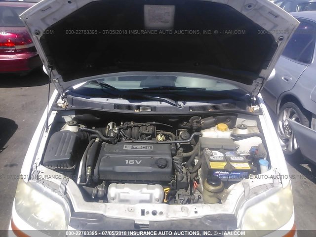 KL1TD526X5B336595 - 2005 CHEVROLET AVEO LS WHITE photo 10