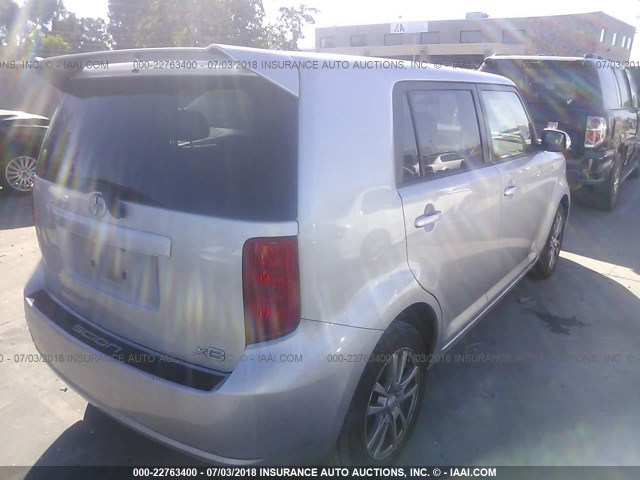 JTLZE4FE4A1113131 - 2010 TOYOTA SCION XB ვერცხლისფერი ფოტო 4