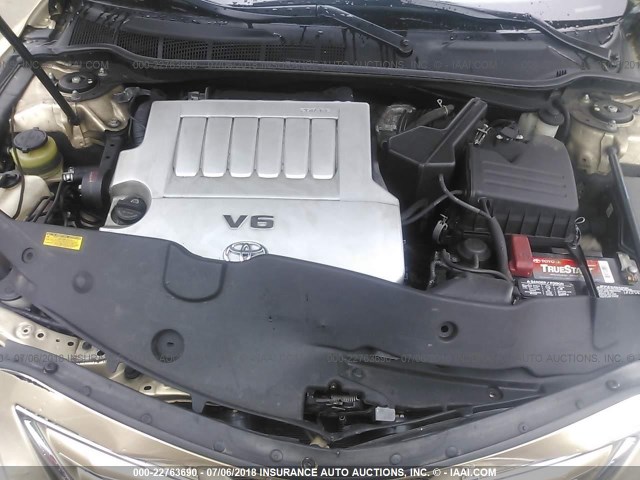 4T1BK3EK0BU623575 - 2011 TOYOTA CAMRY SE/LE/XLE 金色 照片 10