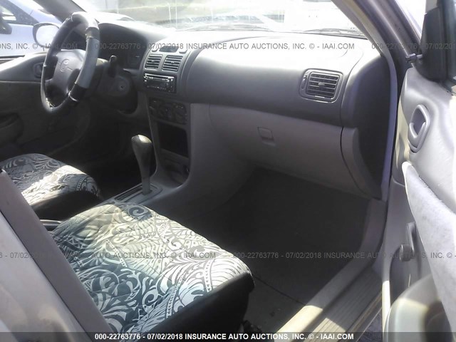 1NXBR12E5XZ190888 - 1999 TOYOTA COROLLA VE/CE/LE 灰色 照片 5