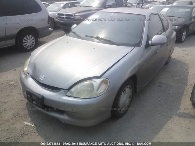 JHMZE1350YT001227 - 2000 HONDA INSIGHT SILVER photo 2