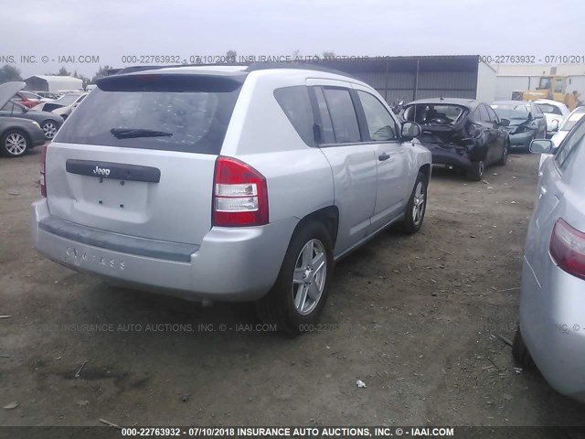 1J8FT47037D237267 - 2007 JEEP COMPASS SILVER photo 4