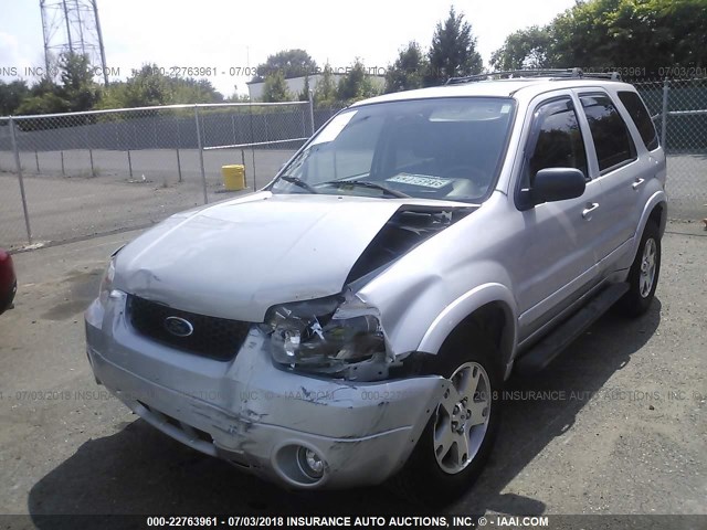 1FMCU94115KC72587 - 2005 FORD ESCAPE LIMITED SILVER photo 2