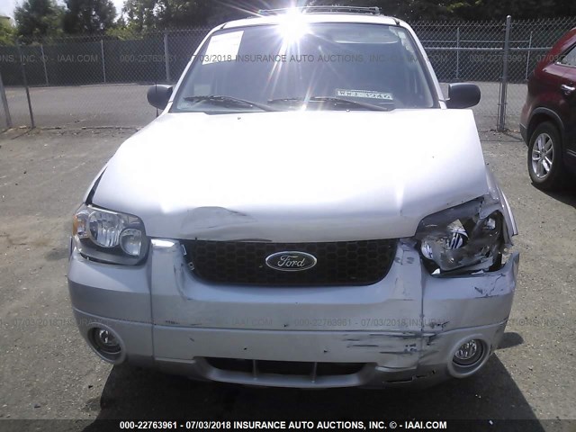 1FMCU94115KC72587 - 2005 FORD ESCAPE LIMITED SILVER photo 6