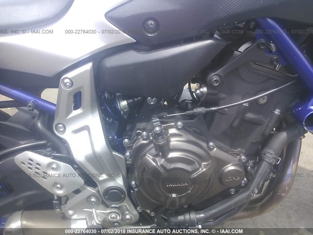 JYARM06E6GA005783 - 2016 YAMAHA FZ07 PURPLE photo 8