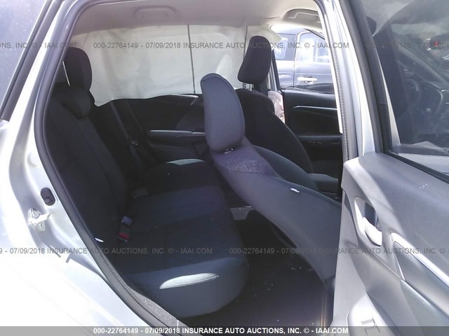 JHMGK5H55HS017994 - 2017 HONDA FIT LX SILVER photo 8