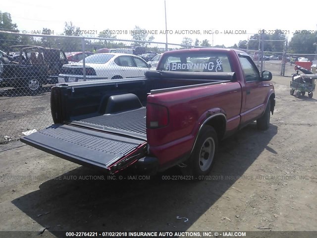 1GCCS1443WK177178 - 1998 CHEVROLET S TRUCK S10 RED photo 4